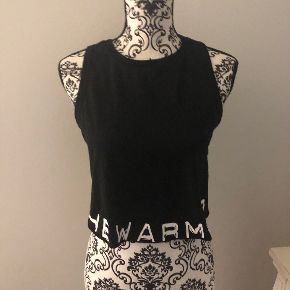 The warm up crop top